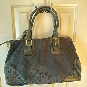 Coach Black and Gold Vintage Handbag with shoulder strap